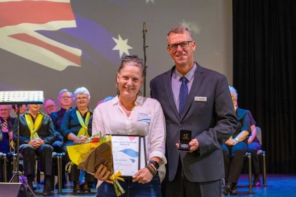 Somerset Arts and Culture Award 2025 recipient Donita Bundy with Somerset Regional Council Mayor Jason Wendt at the Australia Day Awards Ceremony held Friday, 24 January at the Somerset Civic Centre.