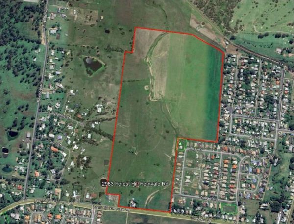 Approved new housing estate in Lowood, with a vacant 42-hectare site